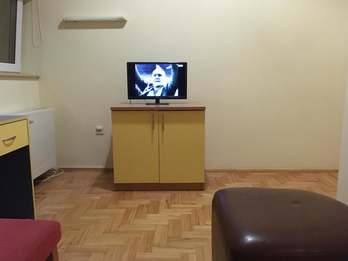 Hostel Teresianum Aleksinac Extérieur photo
